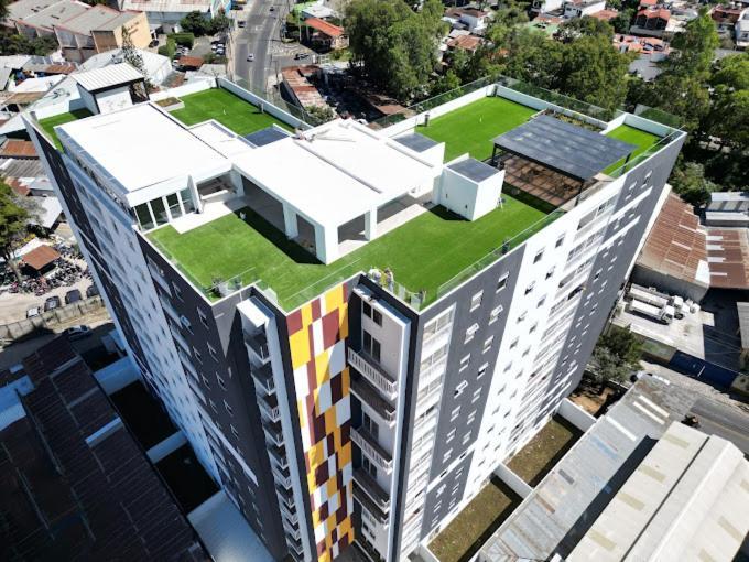 גואטמלה Torre Pamplona 402 -Nuevo Y Comodo- Apartamento מראה חיצוני תמונה